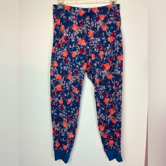Cozy, warm, Floral joggers w/ pockets slouchy, high waist sweat pants - Picture 1 of 9